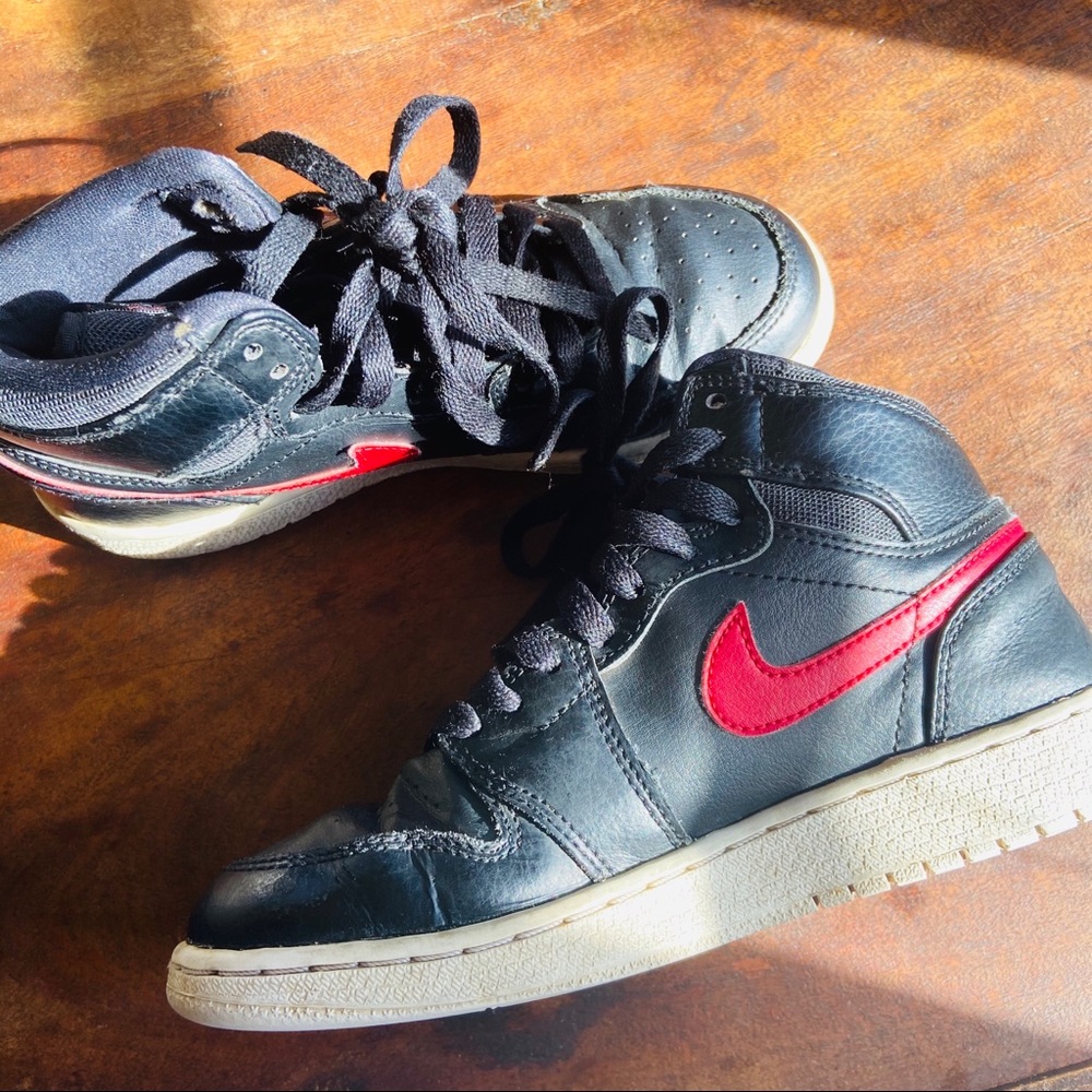 Kids Air Jordan Nike Retro Rare Air High Top Sn…